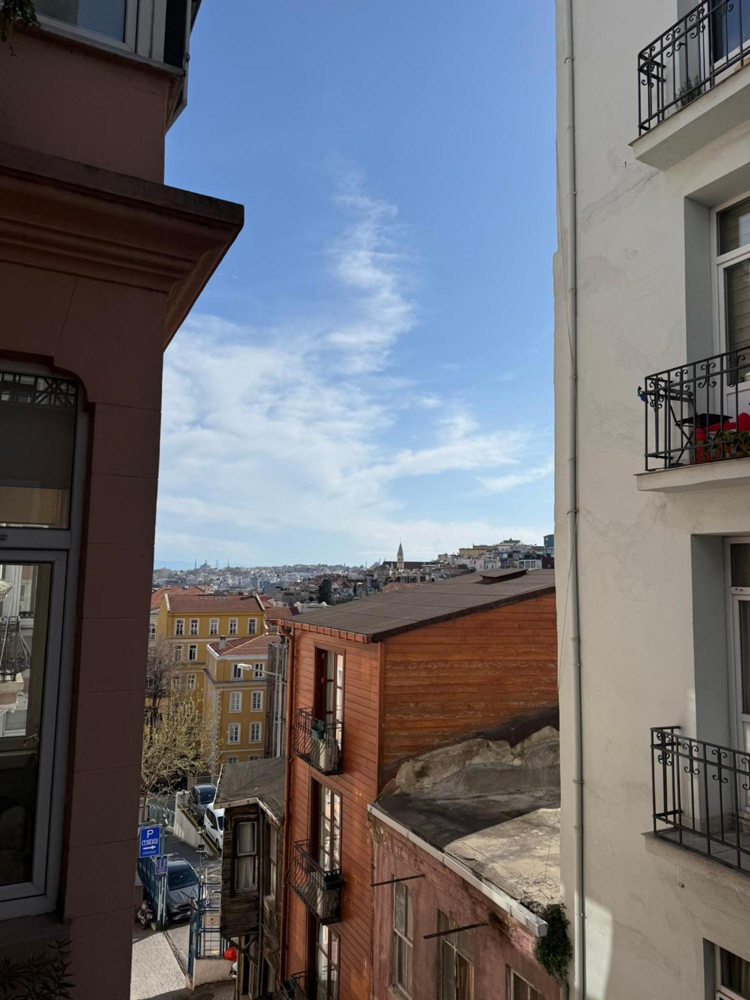 Gunes Hause Istanbul Exterior photo